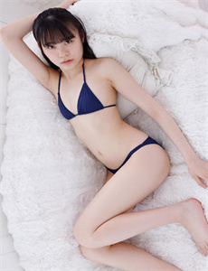 钢琴教师