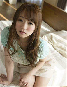 国产午夜精品理论片小yo奈
