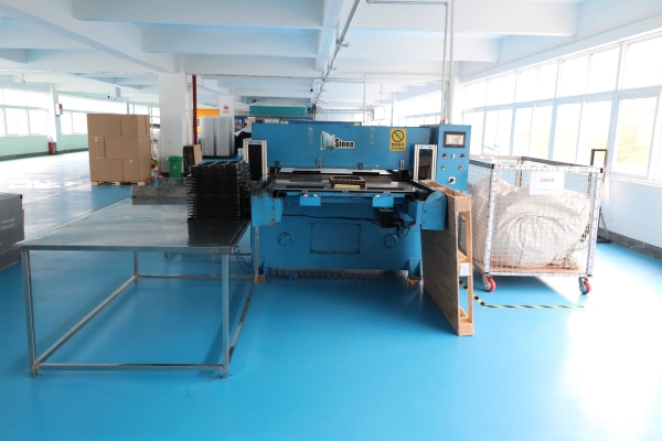 吸塑包裝(zhuang)生産車間