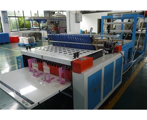 珍珠棉加工(gong)車間