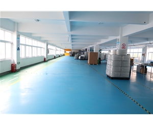 吸塑(sù)包裝生産車間